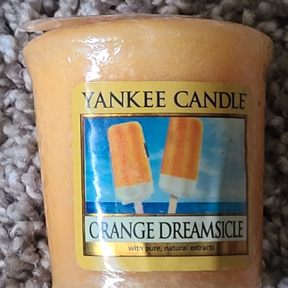 Yankee Candle Orange Dreamsicle Votive - Picture 3 of 5